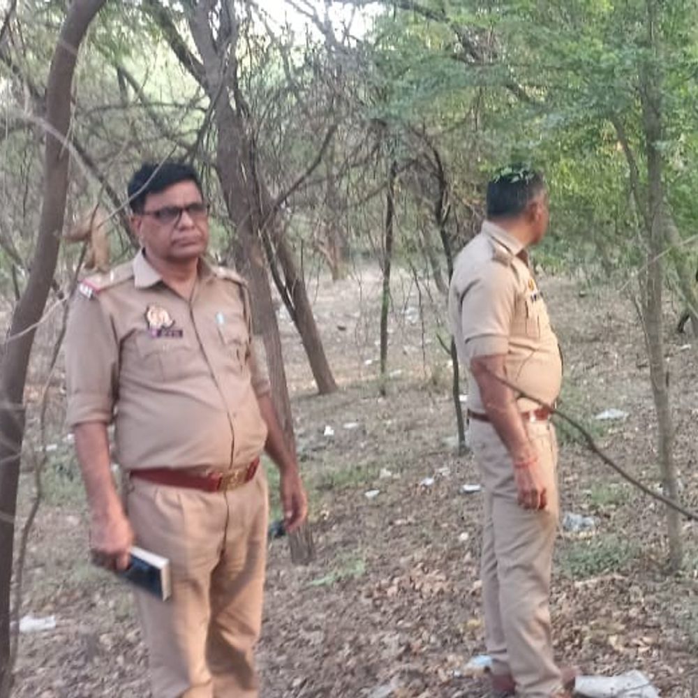 कानपुर में युवती की हत्या की सूचना से हड़कंप:जंगल में घंटों तलाश, शिकायतकर्ता का फोन रिचार्ज न होने से पुलिस परेशान