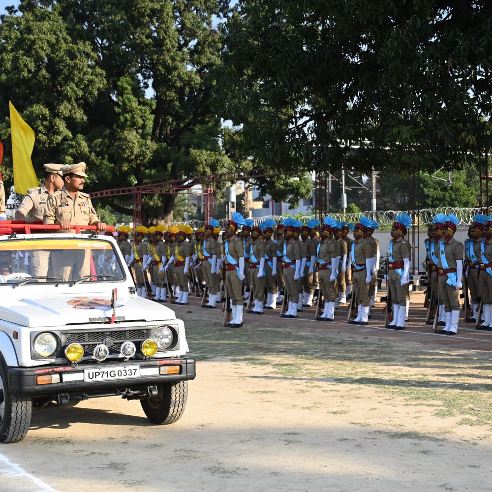 फतेहपुर पुलिस लाइन में पासिंग आउट परेड का पूर्वाभ्यास:रिक्रूट आरक्षियों ने दिखाया उत्कृष्ट अनुशासन और तालमेल