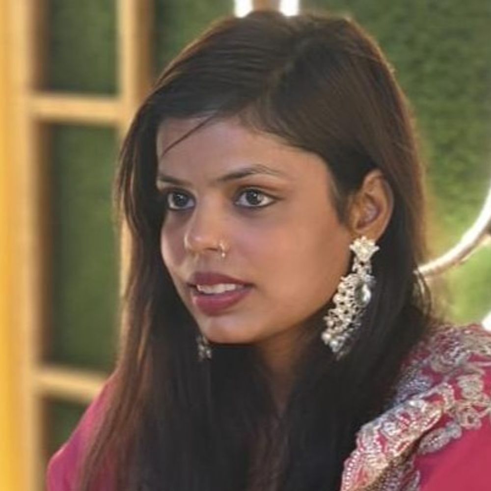 24 घंटे बाद भी नहीं हुआ विवाहिता का पोस्टमार्टम:सुसाइड डायरी भी हो गई गायब, पीड़िता के भाई ने पुलिस पर लगाए गंभीर आरोप