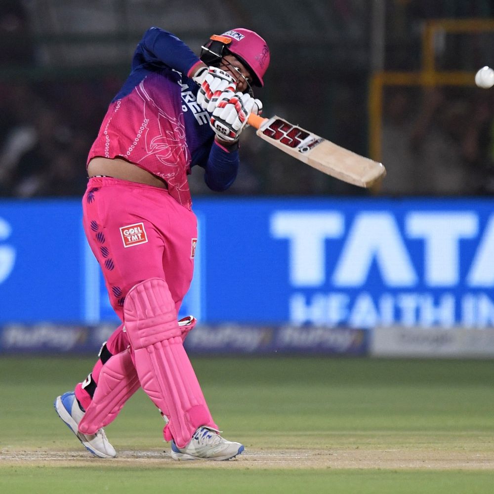 IPL- वैभव की 15 बॉल में फिफ्टी:9 सिक्स लगाकर खेल रहे; हैदराबाद के खिलाफ राजस्थान का स्कोर-112/1