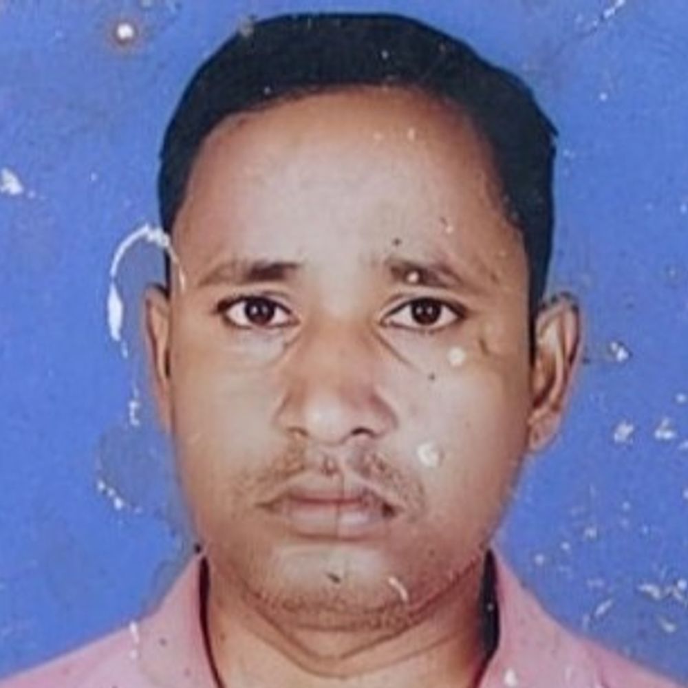 उन्नाव में अज्ञात वाहन ने बाइक सवार को मारी टक्कर:मौके पर तोड़ा दम, गांव से घर वापस लौट रहे थे