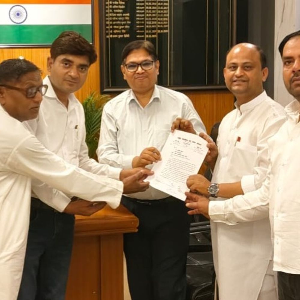 ग्राम प्रधानों ने कार्यकाल बढ़ाने, निष्पक्ष जांच की मांग:राष्ट्रीय पंचायतीराज संगठन ने मुख्यमंत्री को ज्ञापन भेजकर अपनी बात रखी