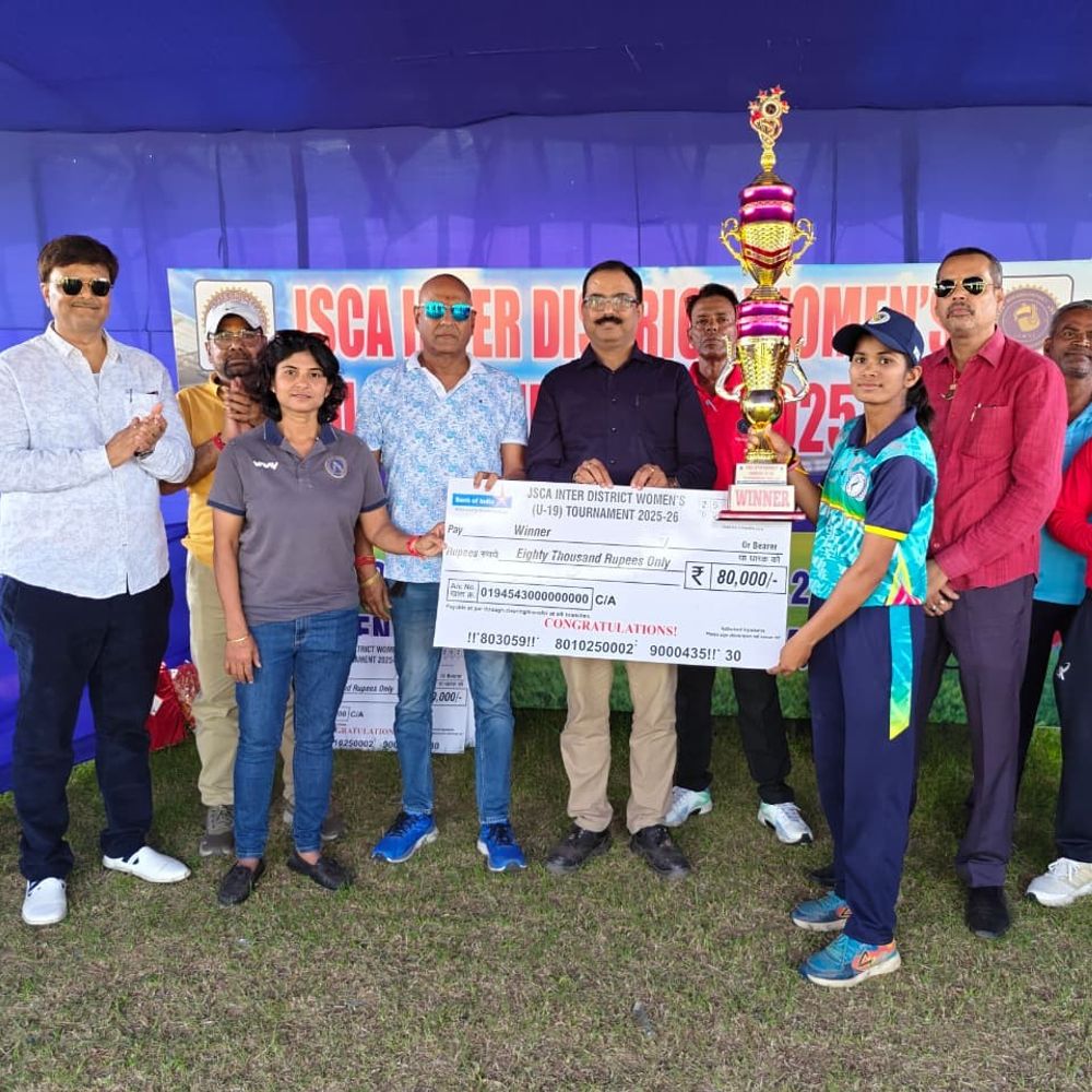 देवघर ने जेएससीए अंडर-19 महिला क्रिकेट टूर्नामेंट जीता:  फाइनल में बोकारो को 13 रन से हराया, लक्ष्मी प्लेयर ऑफ द मैच – Bokaro News