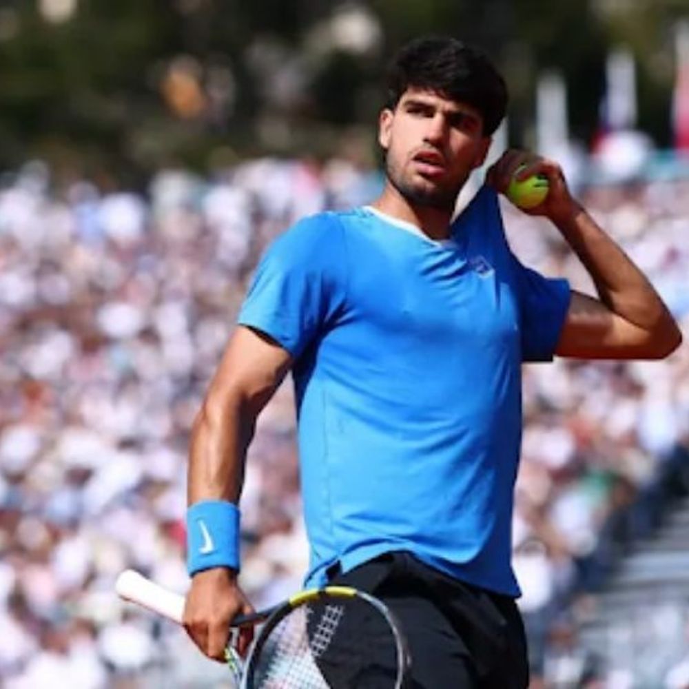 कार्लोस अल्काराज इस साल फ्रेंच ओपन नहीं खेलेंगे:कलाई की चोट के कारण हटे; रोम मास्टर्स से भी बाहर, डिफेंडिंग चैंपियन की गैर-मौजूदगी में होगा टूर्नामेंट