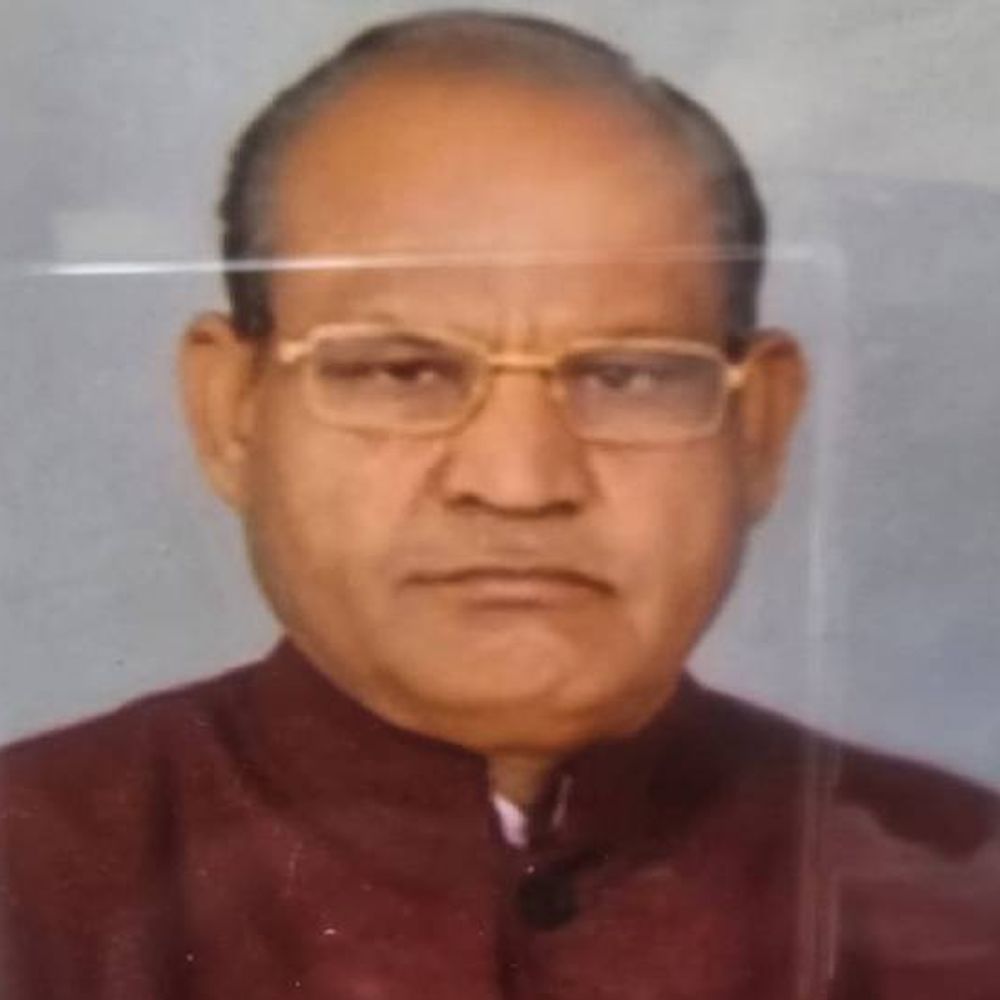 पुलिसवालों ने थार से रिटायर्ड असिस्टेंट रजिस्ट्रार को रौंदा, मौत:झांसी के बुंदेलखंड यूनिवर्सिटी कैंपस में दौड़ा रहे थे, स्कूटी नीचे फंसने पर उतरकर भागे