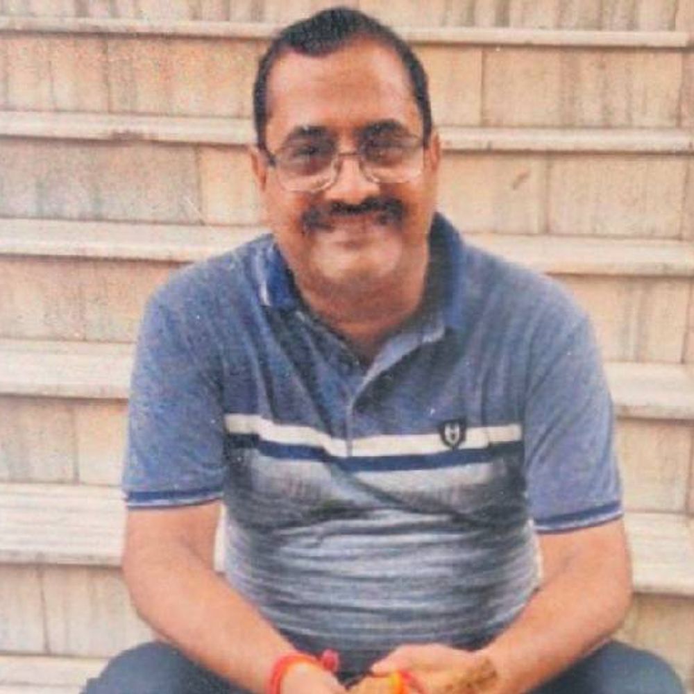 झांसी में एक्सीडेंट में टीचर की मौत:6 दिन पहले बाइक से घर जाते वक्त गाड़ी ने उड़ाया, इलाज के दौरान दम तोड़ा