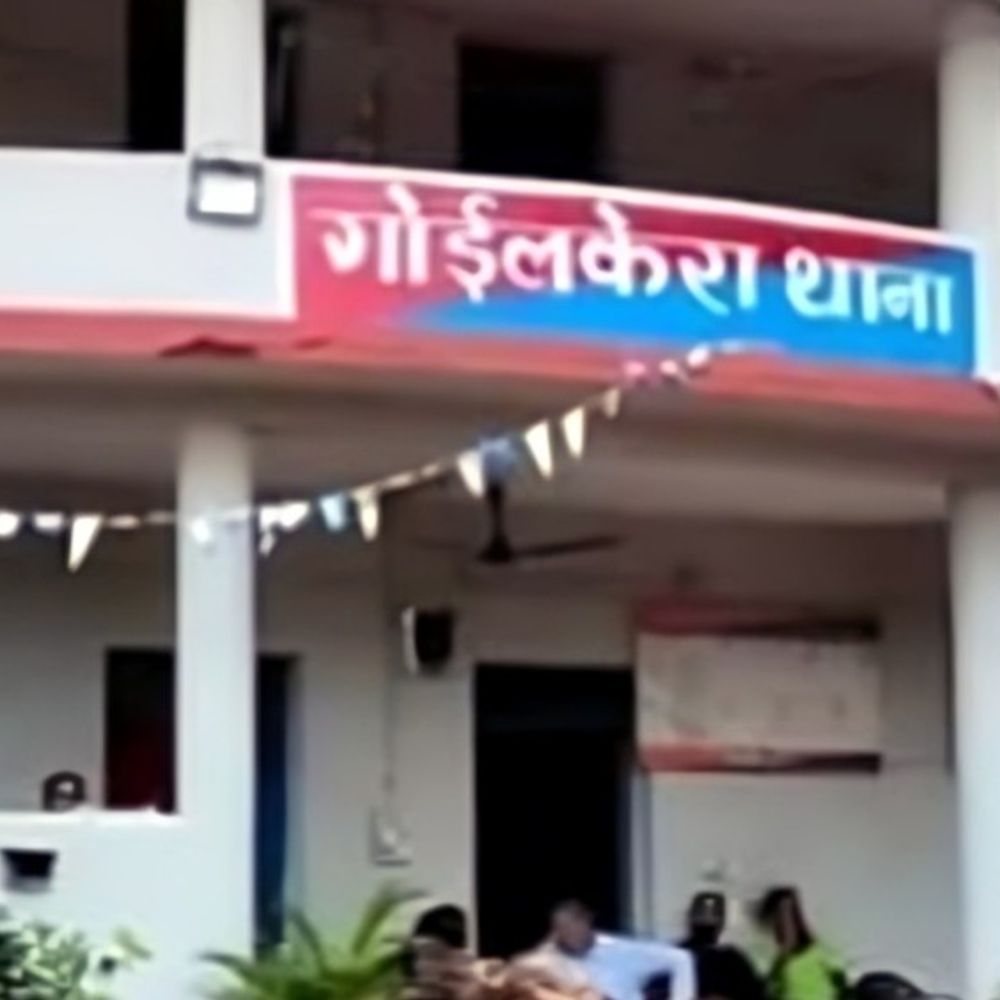 गोइलकेरा में पूर्व नक्सली रमेश चांपिया की हत्या:  सड़क निर्माण कार्य में मुंशी का करता था काम, सड़क किनारे फेंका शव – Chaibasa (West Singhbhum) News