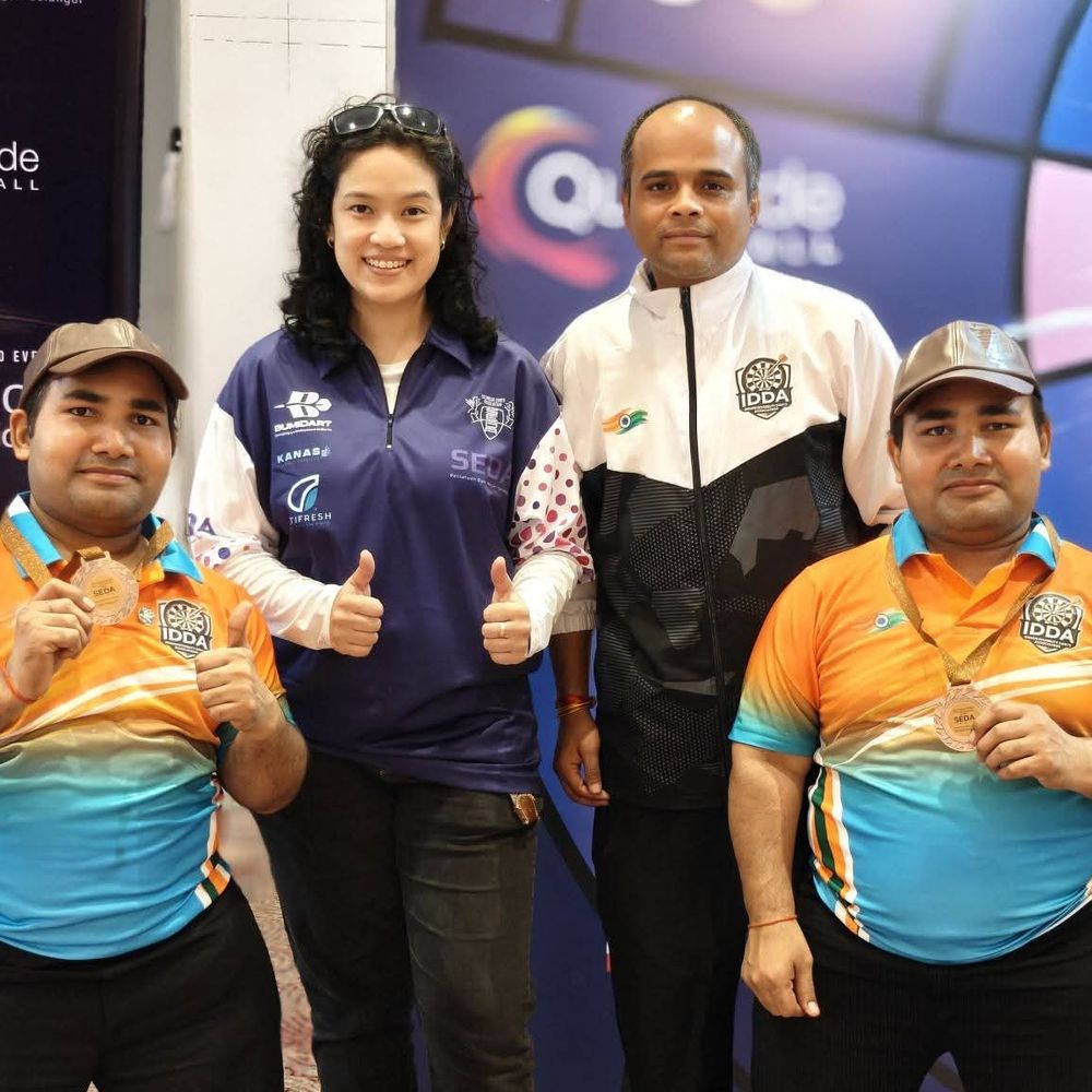 मलेशिया में कानपुर का डंका:सेलंगोर ओपन डार्ट्स चैंपियनशिप में जीते पदक, जुड़वां भाइयों ने दिलाया कांस्य