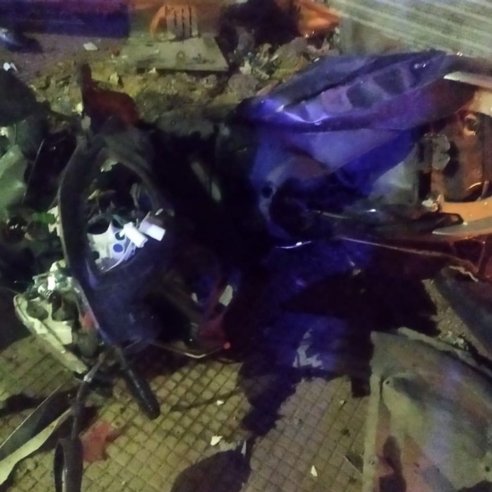 लखनऊ में तेज रफ्तार का कहर::फॉर्च्यूनर की टक्कर से स्कूटी सवार की मौत, फुटपाथ पर सो रहे दो मजदूर घायल