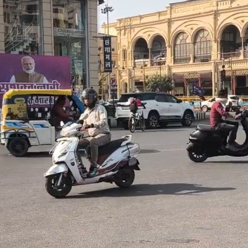 लखनऊ में हीटवेव और वार्म नाइट जैसे हालात:सुबह से निकली तेज धूप, आज तापमान 44 डिग्री सेल्सियस तक पहुंचेगा