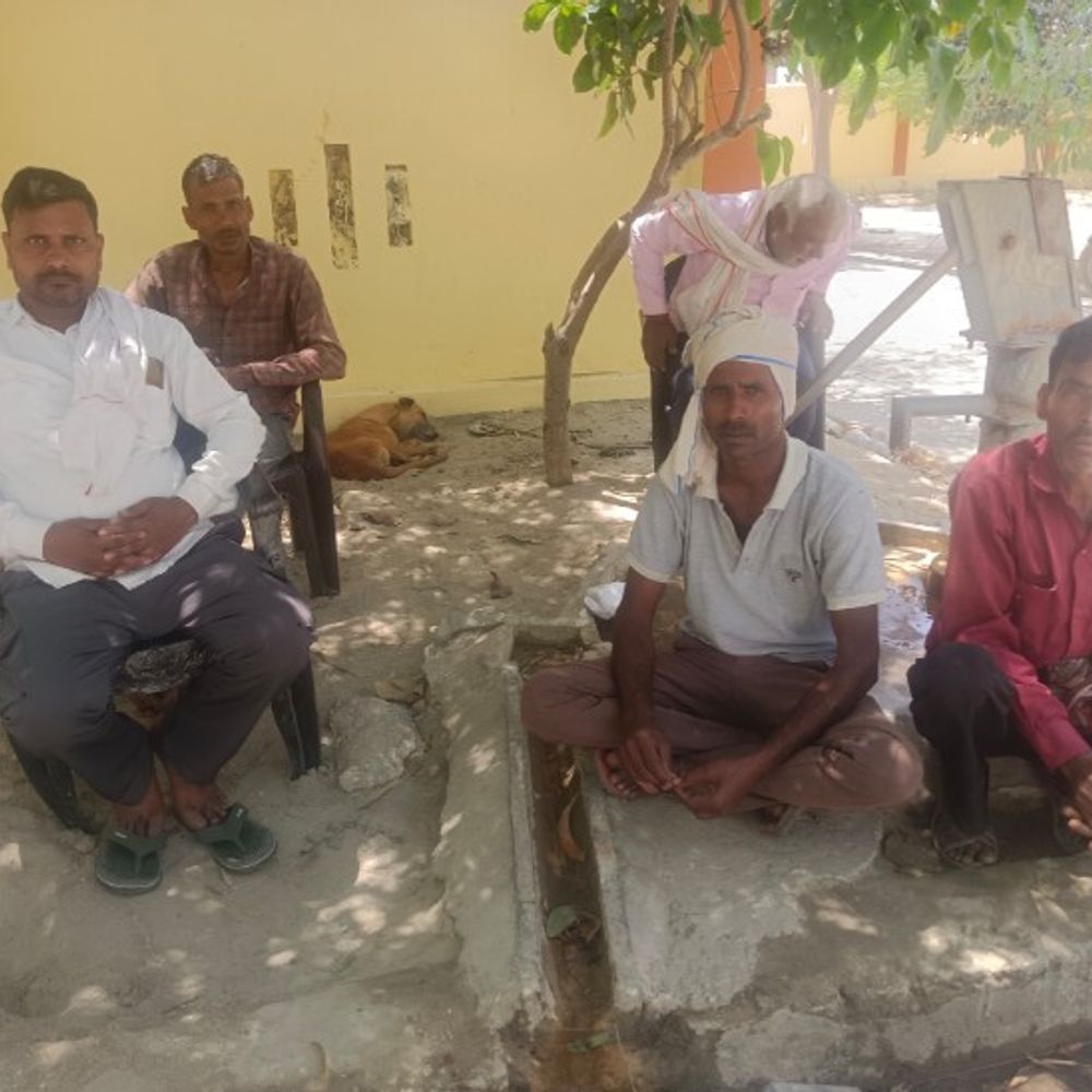 दिल्ली से लौटे युवक ने फांसी लगाकर की आत्महत्या:शाहजहांपुर पुलिस ने शव पोस्टमार्टम के लिए भेजा, परिजनों ने आरोप नहीं लगाया