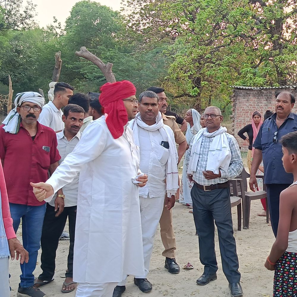 सुलतानपुर में घायल युवक सिकंदर की मौत:विधायक ताहिर खान पीड़ित परिवार से मिले, हरसंभव मदद का भरोसा दिया