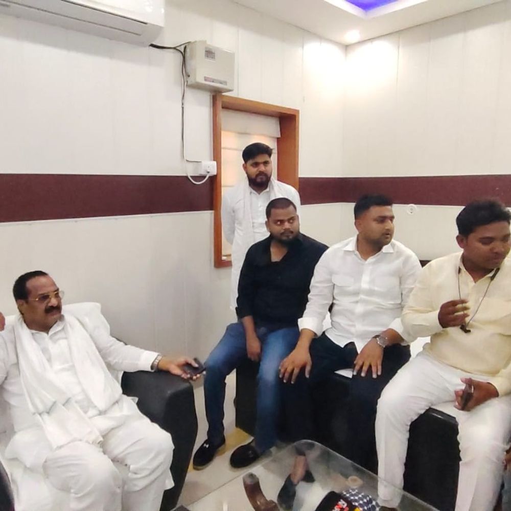 सपा सांसद बोले- ईडी-सीबीआई का डर दिखाती है बीजेपी:  राम भुआल ने कहा- विधायकों को धमकाया जा रहा, साम-दाम-दंड-भेद की नीति अपना रही – Sultanpur News