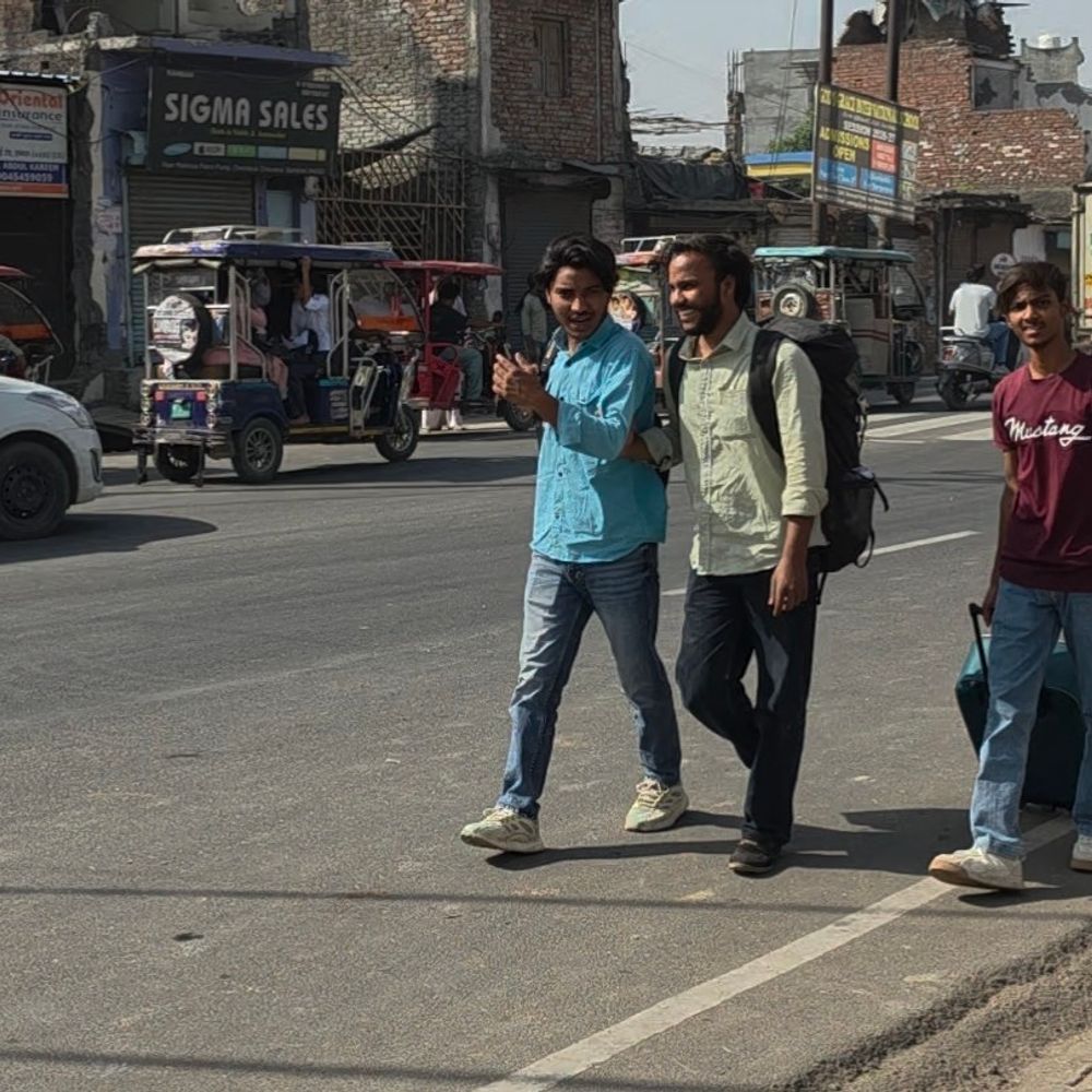 संभल में तापमान 45 डिग्री पार, AQI 151 पहुंचा:गर्म हवाओं के थपेड़ों से लोग परेशान, अस्पतालों में मरीजों की भीड़, किसानों की फसलें खराब