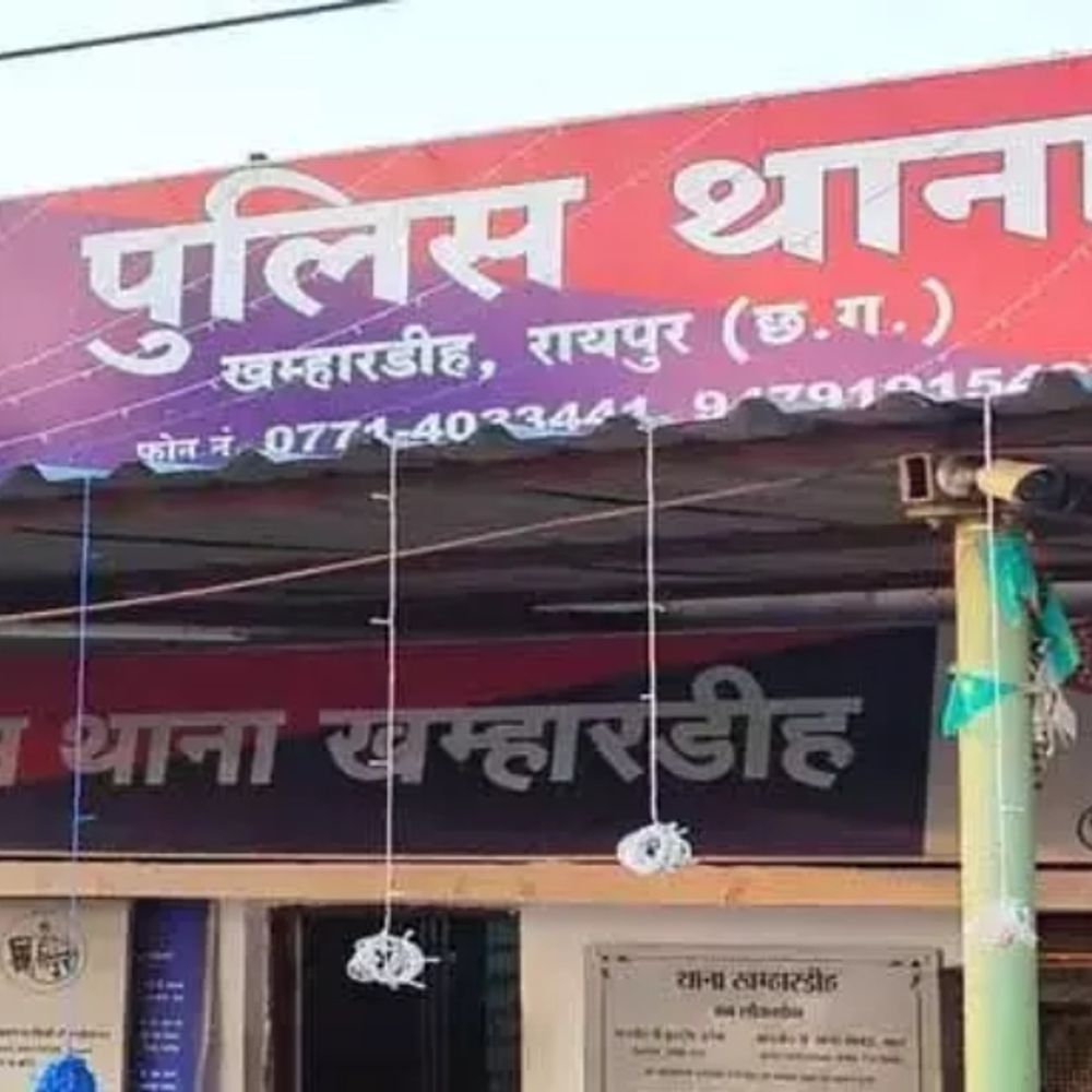 रायपुर में कंस्ट्रक्शन कारोबारी के 50 लाख ड्रायवर लेकर फरार:  अकाउंटेंट को गुटखा लेने थाने से 10 कदम दूरी पर उतारा, गाड़ी–पैसे लेकर ड्रायवर हुआ गायब – Raipur News