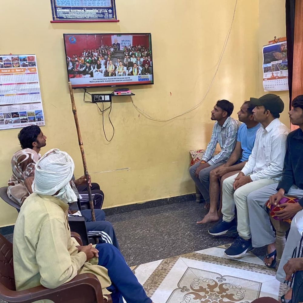 बागपत में 'मन की बात' का 133वां एपिसोड सुना गया:भाजपा कार्यकर्ताओं ने प्रधानमंत्री के संदेशों पर चर्चा की