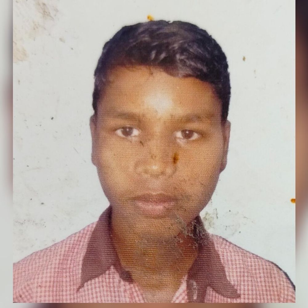 कुआनो नदी में मिला लापता युवक का शव:बलरामपुर में मानसिक रूप से अस्वस्थ था मृतक, परिजनों ने दी थी सूचना