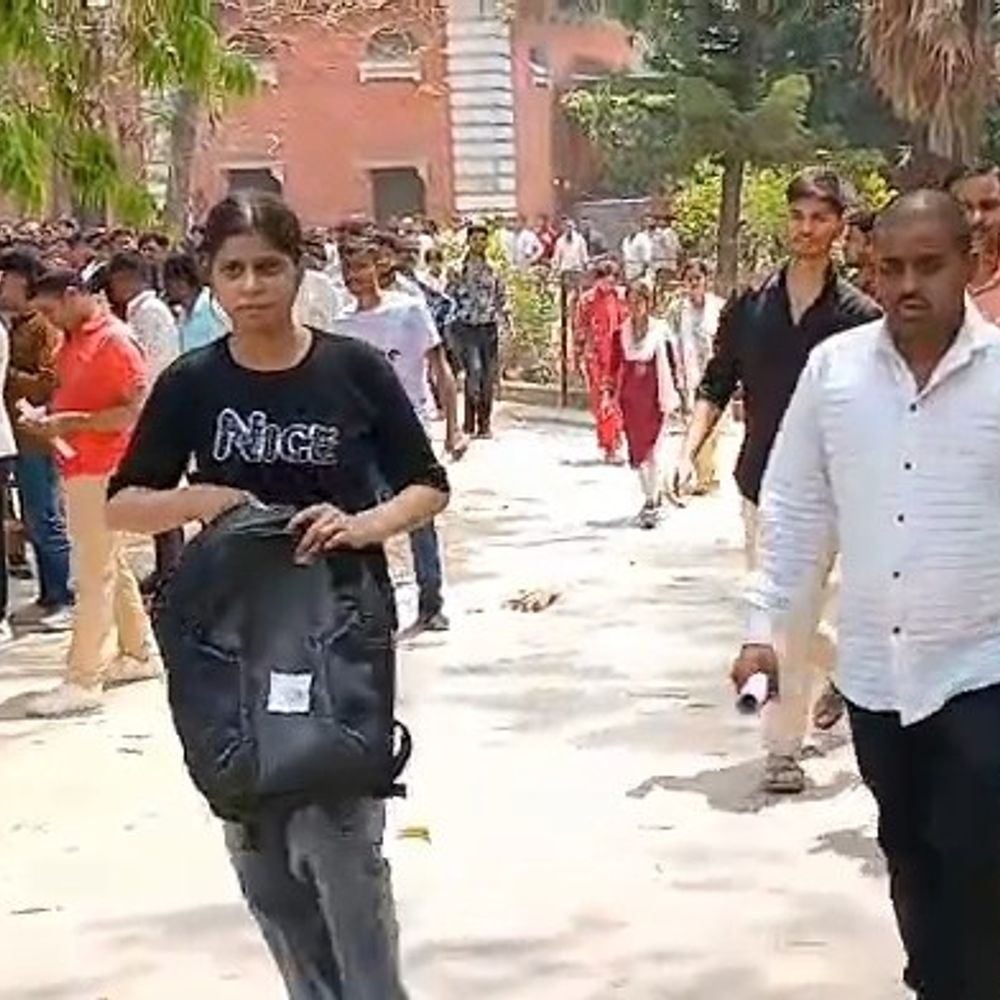 3 दिन में 6,615 परीक्षार्थियों ने छोड़ी होमगार्ड भर्ती परीक्षा:33,120 परीक्षार्थियों को देना पेपर, 26,505 ने दिया पेपर, एक भी नकलची नहीं पकड़ा