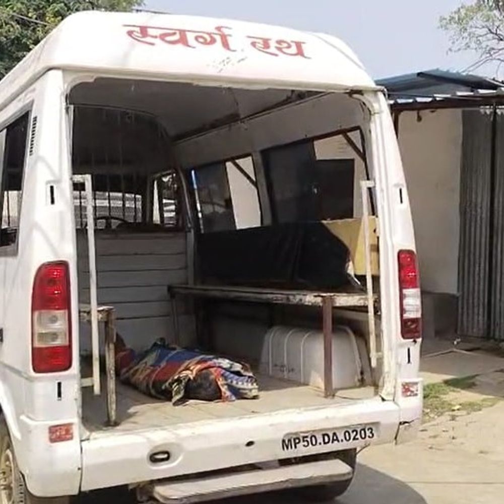 लापता शख्स का शव रेलवे ब्रिज के नीचे मिला:पुलिस तेजलाल की मौत की जांच में जुटी; मानसिक स्थिति ठीक न होने की बात सामने