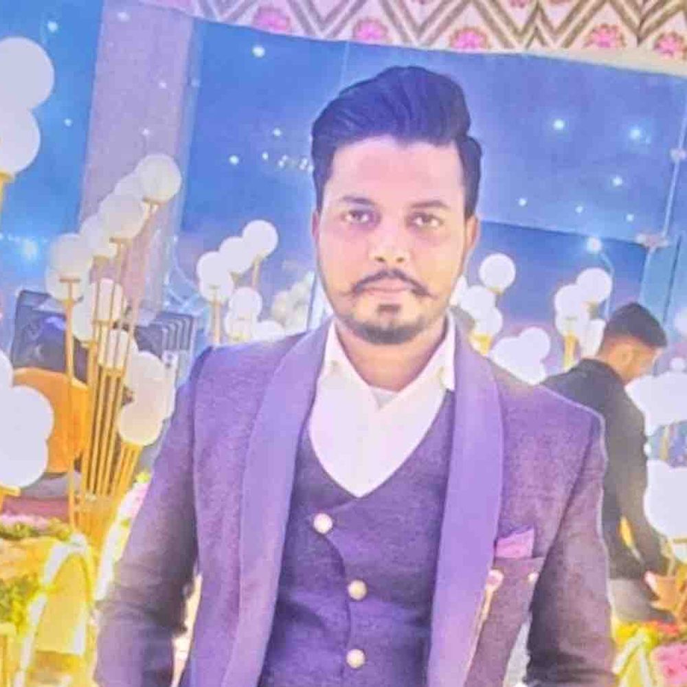 बुलंदशहर फायरिंग मामले में 8 फरार आरोपियों पर इनाम घोषित:केक विवाद में हुई थी हत्या, 25-25 हजार रुपए का इनाम घोषित