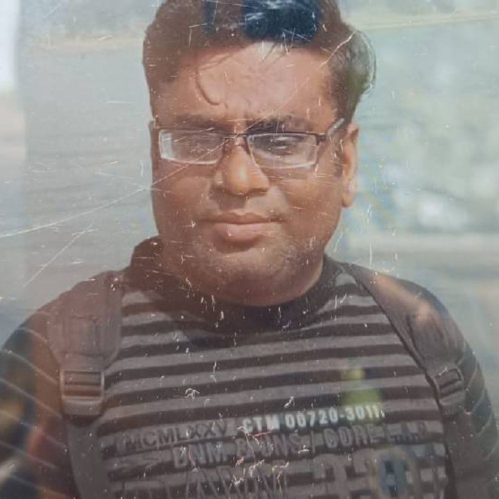 चकेरी में तेज रफ्तार ट्रक ने बाइक सवार को रौंदा:दोस्त की शादी में शामिल होने जा रहे थे, रामादेवी पुल पर हुआ हादसा