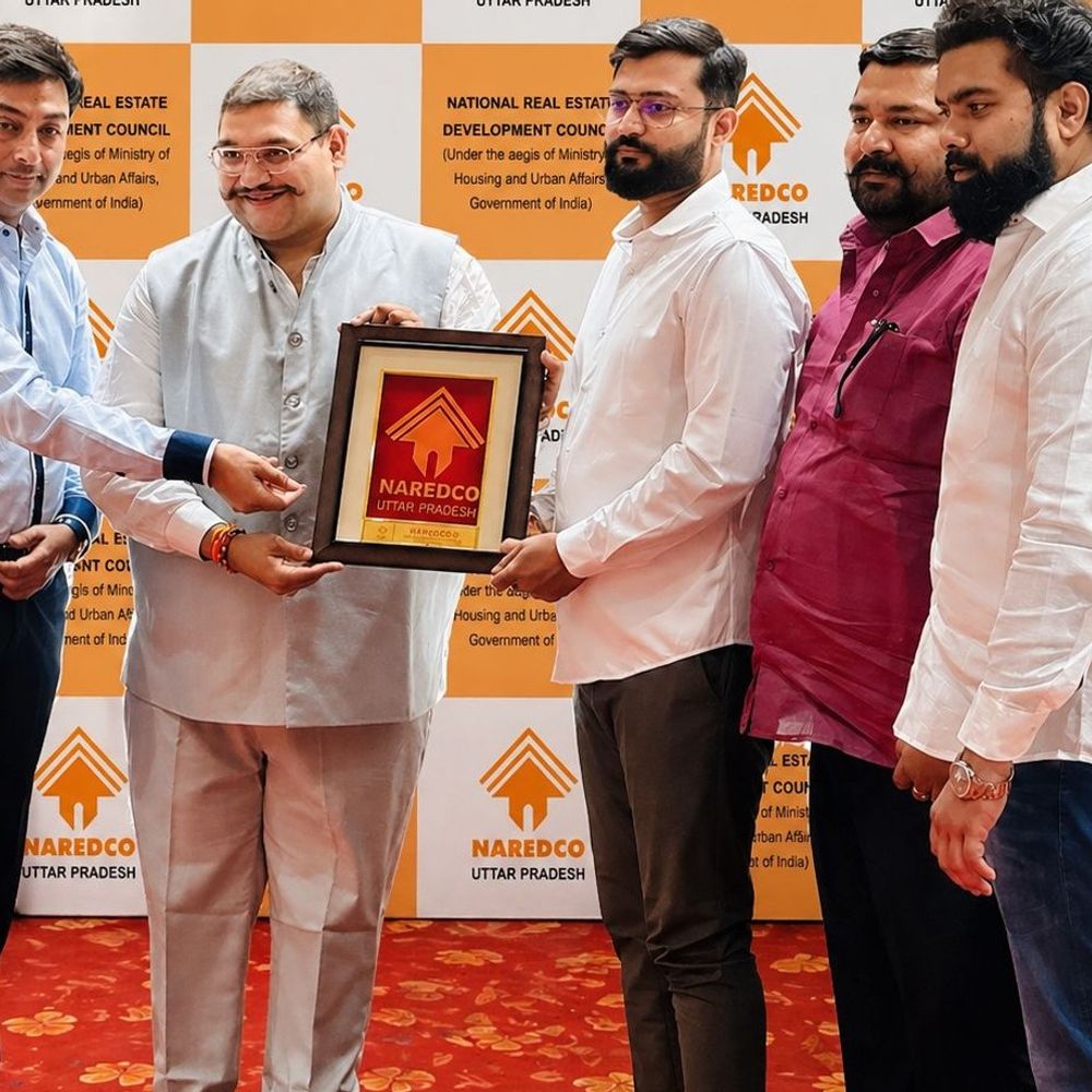 नेशनल रियल-एस्टेट काउंसिल के यूपी चेयरमैन बने निलेश दुबे:लखनऊ की कांफ्रेंस में सौंपी गई कमान, 2028 तक संभालेंगे नेक्स्टजेन की जिम्मेदारी