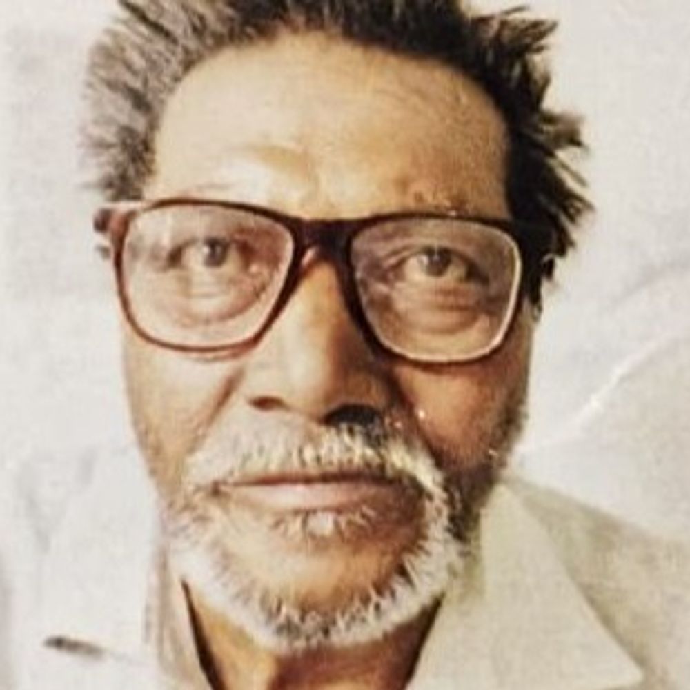 कोर्ट से लौटते समय ऑटो पलटने से एक की मौत:बुलंदशहर के रानऊ गांव के पास कार को बचाने में हुआ हादसा, 7 लोग घायल