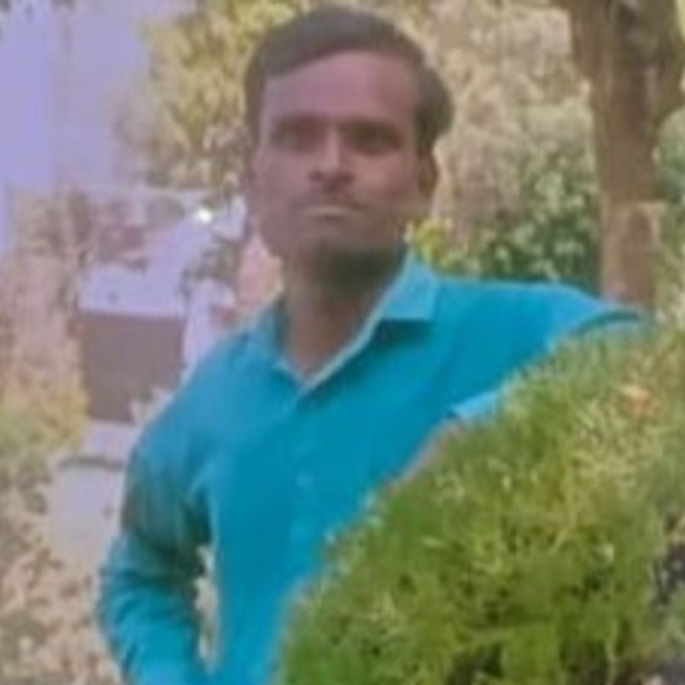 लखनऊ में राजमिस्त्री ने सुसाइड किया:कमरे में पंखे से लटका मिला शव, पारिवारिक विवाद की बात आई सामने