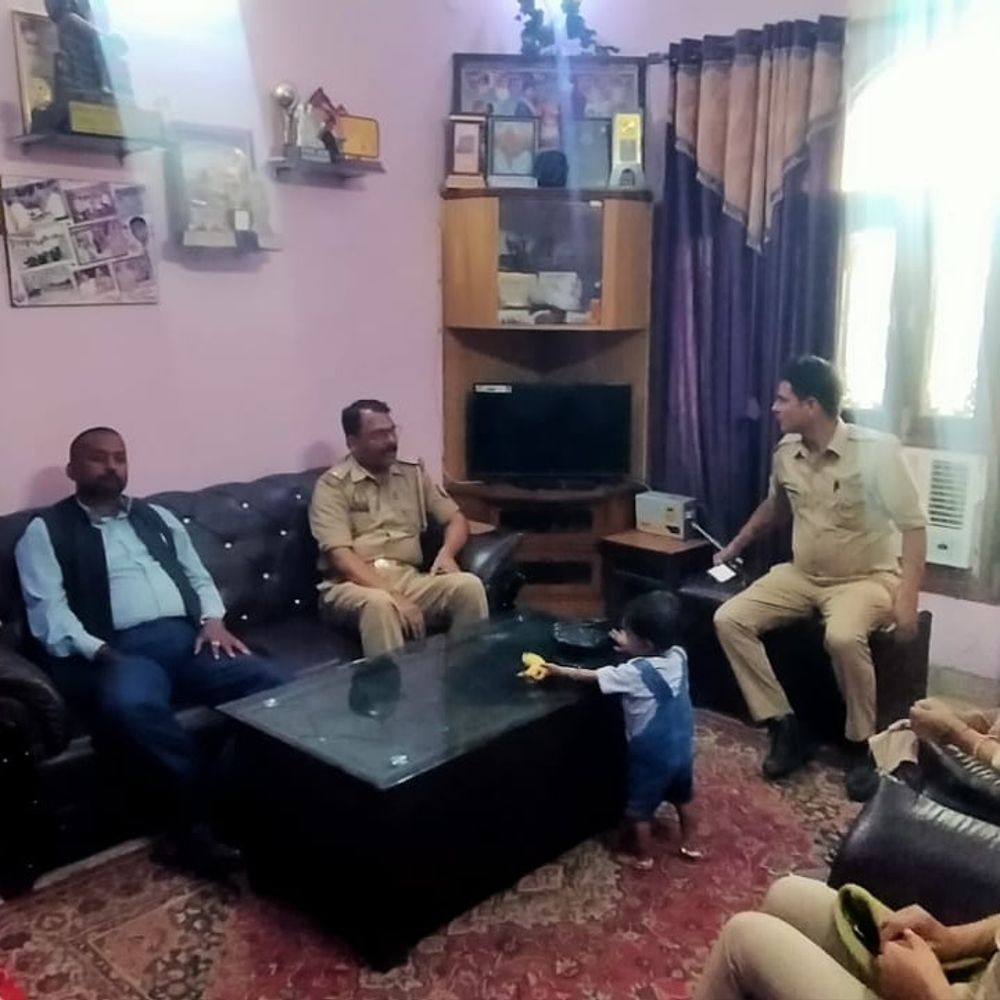 उन्नाव में कांग्रेस नेताओं को नजरबंद करने का आरोप:तन्मय श्रीवास्तव बोले- लोकतांत्रिक देश में नागरिकों को अपनी बात रखने का अधिकार है