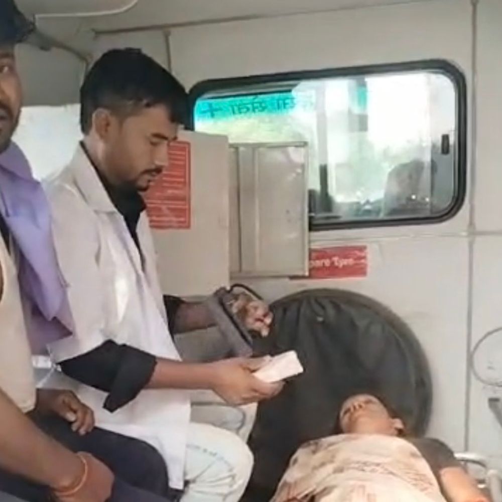 बहूभोज में चौथी बार रसगुल्ला मांगने पर मारपीट:गोंडा में वेटर बोला-मालिक को बुलाओ तब मिलेगा, अगले दिन भिड़े दोनों परिवार