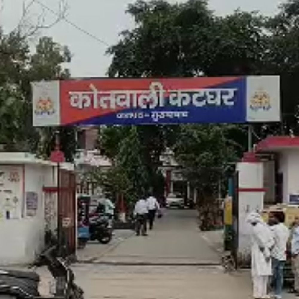 मुरादाबाद में तेज रफ्तार ट्रक ने युवक को रौंदा:काम से लौटते समय हुआ हादसा, इलाज के दौरान मौत; चालक फरार