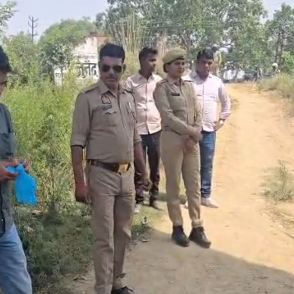 बस्ती में कुआनों नदी में मिला ग्रामीण का शव:सुबह घर से निकल थे, लोगों ने बॉडी देखकर बुलाई पुलिस