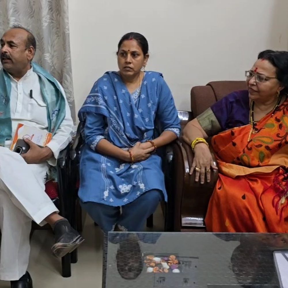 दीपाली तिवारी ने भाजपा जिलाध्यक्ष पर लगाए आरोपों को नकारा:कहा- जो किया गुस्से में किया, 5 घंटे बंद कमरे में चली बैठक