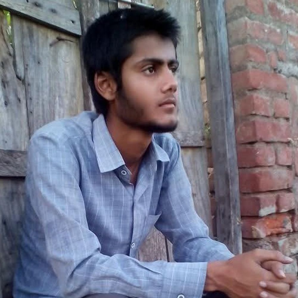 बंद स्लॉटर हाउस की टंकी में मिला युवक का शव:कानपुर देहात में पानी टंकी से दुर्गंध आने पर ग्रामीणों ने पुलिस को दी सूचना, 25 अप्रैल से लापता था