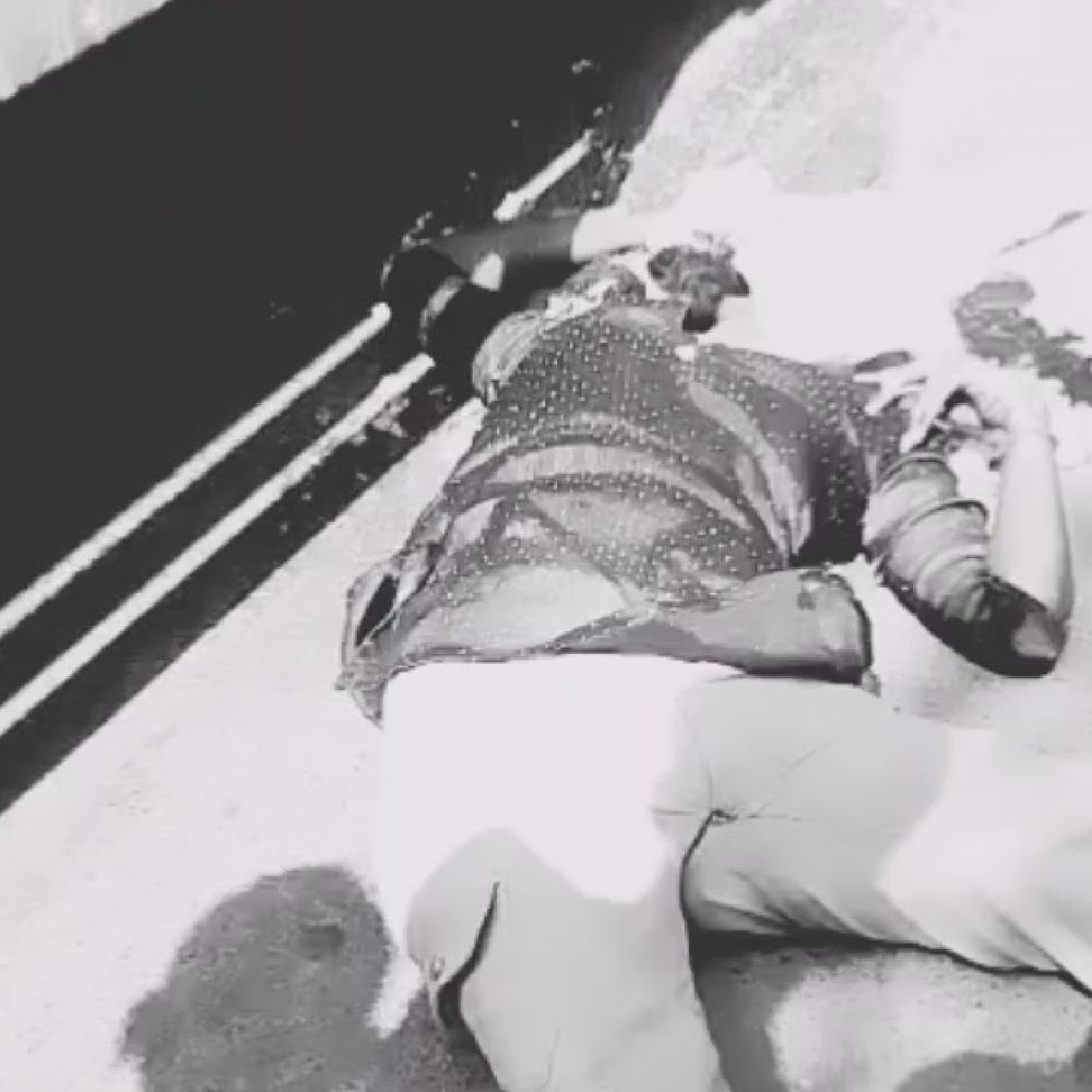 देवरिया में शादी के दिन दुल्हन की मौत:तैयार होने ब्यूटी पार्लर जा रही थी, रोड क्रॉस करते समय ट्रेलर ने कुचला