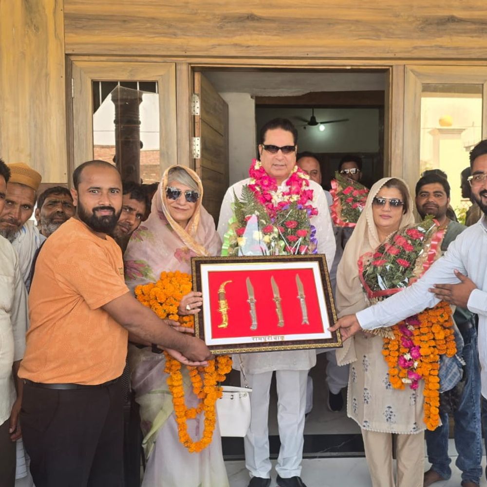 मोमिनपुर में रानी कामिनी सिंह ने महिलाओं को प्रेरित किया:स्वरोजगार, कौशल विकास पर दिया जोर; पूर्व मंत्री भी मौजूद रहें