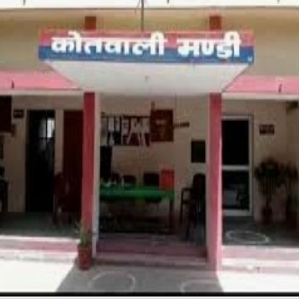 सहारनपुर में युवती की संदिग्ध परिस्थिति में मौत:गले पर मिले चोट के निशान, परिजनों ने जताई हत्या की आशंका