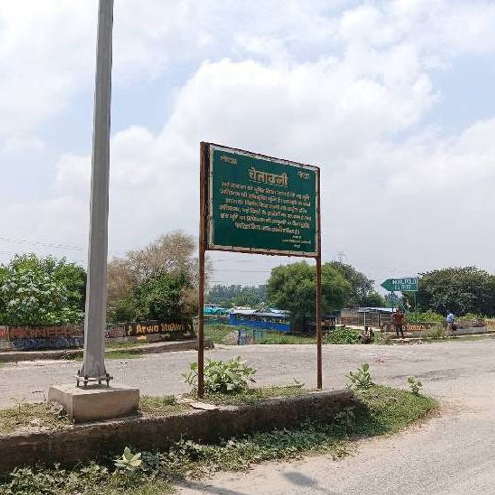 नोएडा में 12 साल बाद यमुना पुश्ता की होगी मरम्मत:11.20 किमी सड़क निर्माण पर खर्च होंगे 34.18 करोड़, सिचाईं विभाग करेगा काम