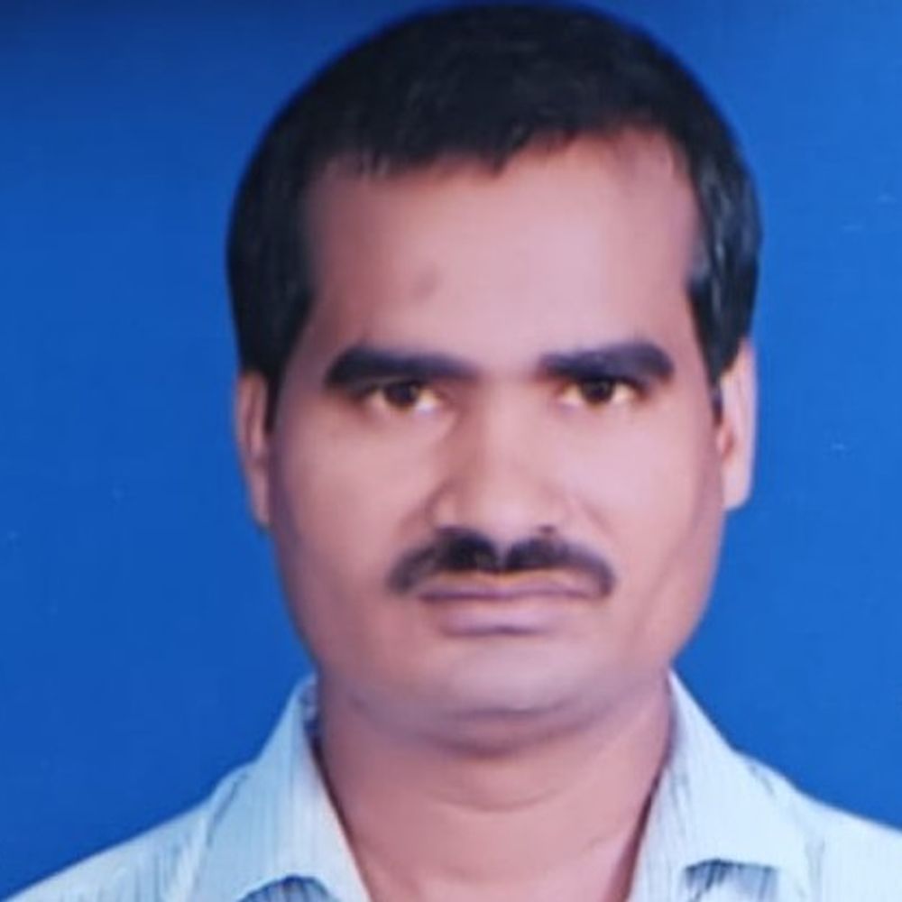 वाराणसी में जमीन बंटवारे में किसान की पीट-पीटकर हत्या:पट्टीदारों ने मिलकर फावड़े-डंडों से पीटा, अस्पताल में तोड़ा दम