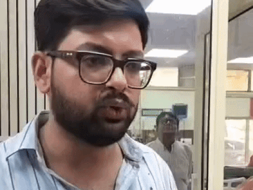 फतेहाबाद में मीटर में तार लगाने को लेकर भिड़े पड़ोसी:  युवक बोला-धक्का मारकर सड़क पर गिराया; किराएदार ने कहा-गाली-गलौच की – Fatehabad (Haryana) News