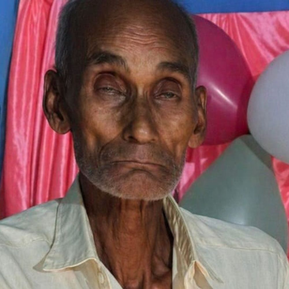 बारात में शामिल बुजुर्ग की सड़क हादसे में मौत:सोनभद्र में हुआ हादसा, टहलते समय मारी टक्कर, मौके पर तोड़ा दम