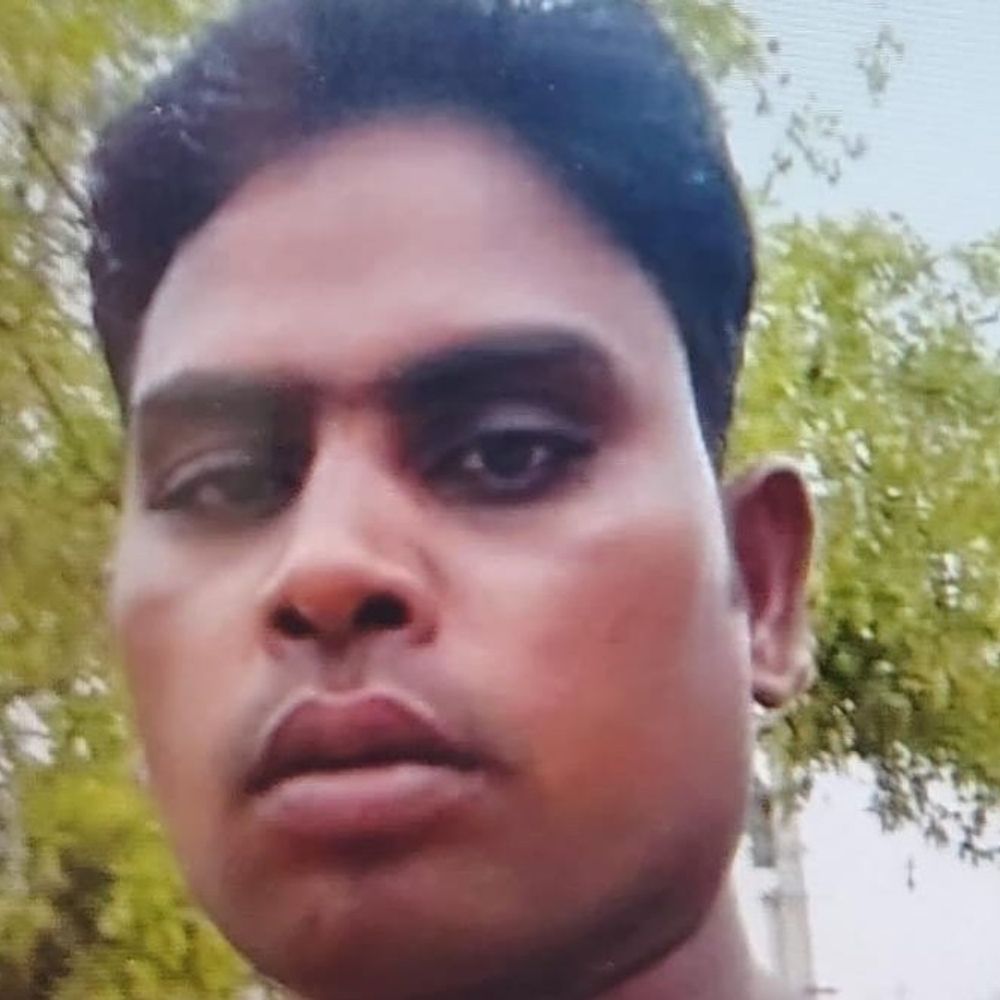 संतकबीरनगर में पिकअप की टक्कर से बाइक सवार की मौत:नाथनगर मार्ग पर पेट्रोल पंप के पास हुआ हादसा, पिकअप सवार एक पकड़ा गया