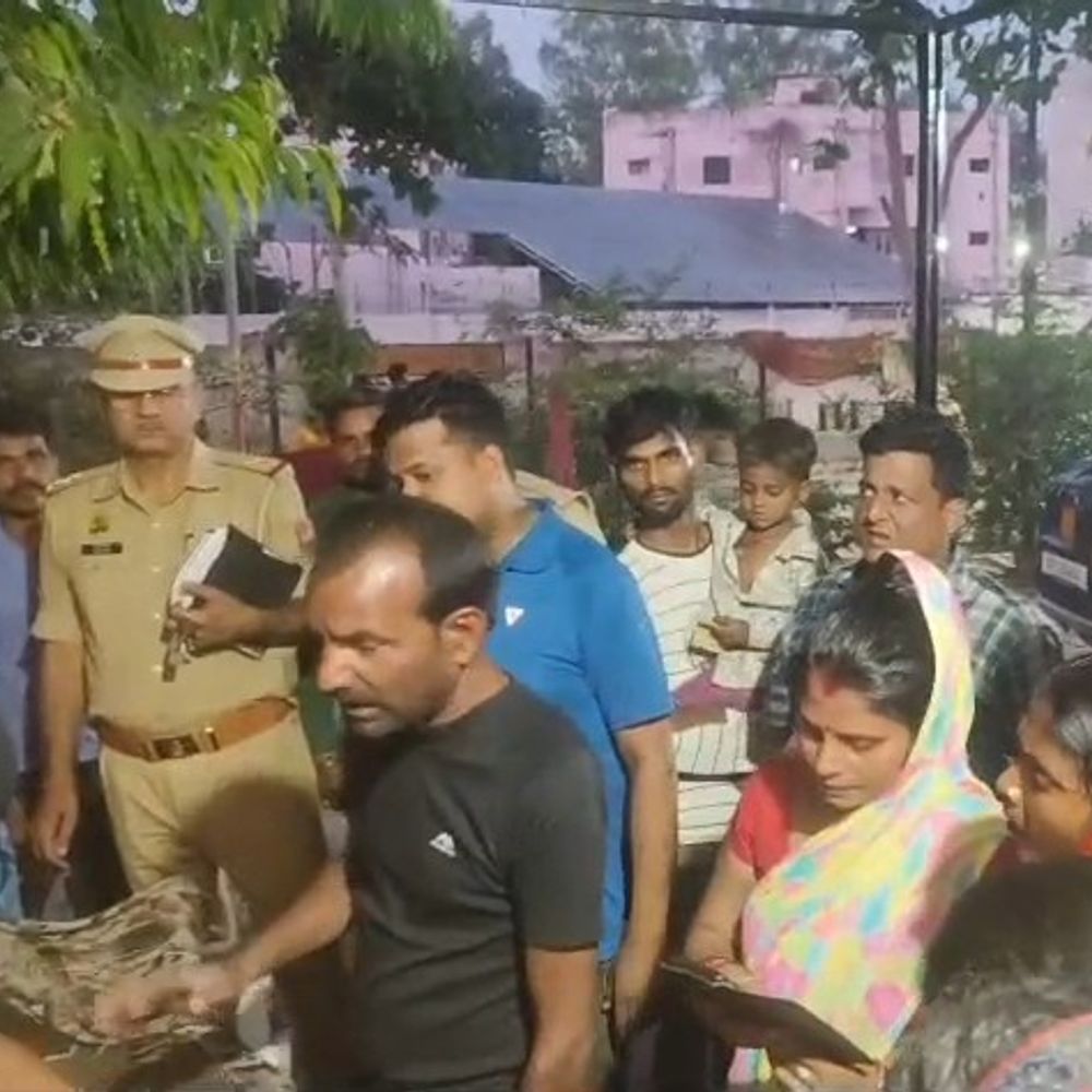 सीतापुर में विवाहिता की संदिग्ध परिस्थितियों में मौत:परिजनों ने ससुराल पक्ष पर प्रताड़ना का आरोप लगाया, पुलिस जांच में जुटी