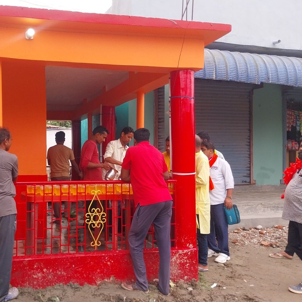 अररिया में बजरंगबली मंदिर में प्राण प्रतिष्ठा शुरू:251 कन्याओं की कलश यात्रा, नगर भ्रमण से गूंजा शहर, कई दिन चलेंगे धार्मिक अनुष्ठान