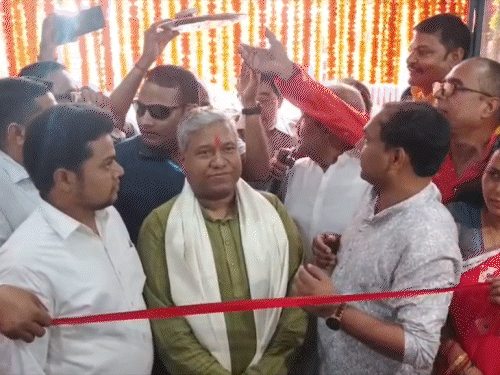 मंत्री ने तेजस्वी यादव को जंगलराज का युवराज बताया:संतोष सुमन बोले- अपनी पार्टी का अतीत देखें नेता प्रतिपक्ष; सरकार अपराध के खिलाफ काम कर रही