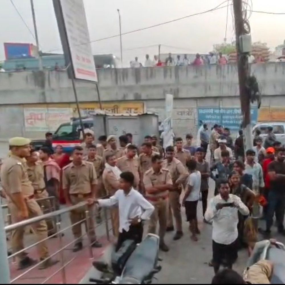 रायबरेली में नवजीवन अस्पताल में महिला की मौत:परिजनों ने लगाया लापरवाही और लूट का आरोप, अस्पताल सील