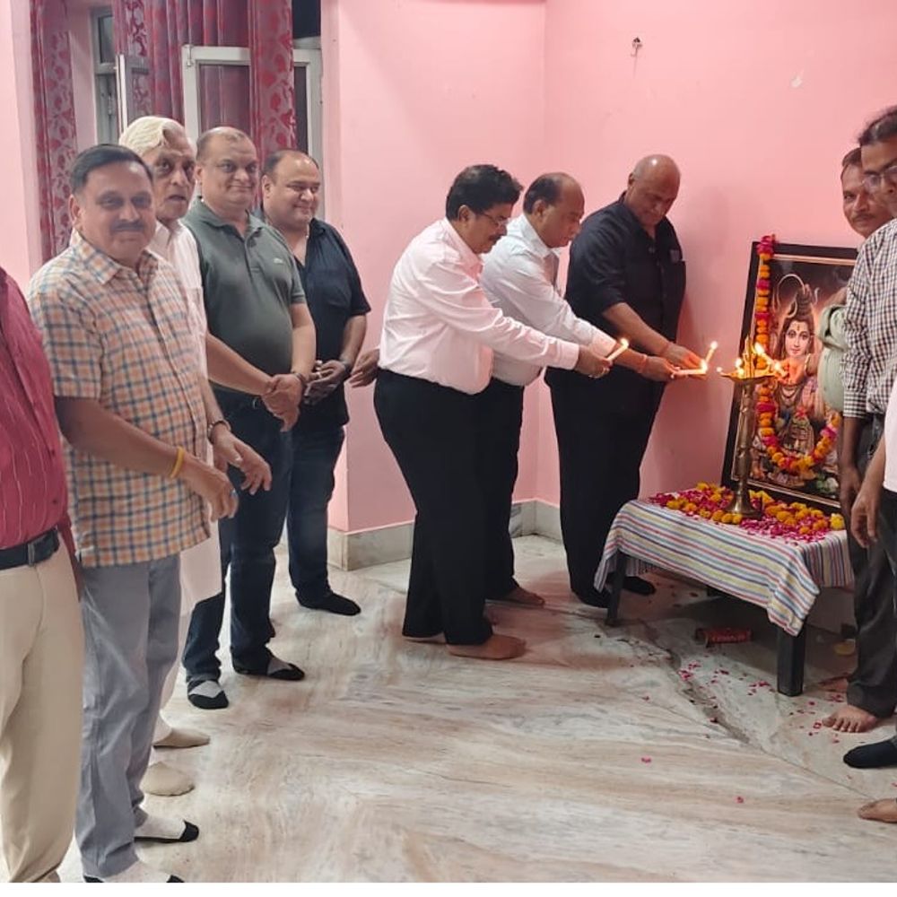 माहेश्वरी सेवा ट्रस्ट की नई कार्यकारिणी के चुनाव संपन्न:गोमतीनगर में सर्वसम्मति से नई टीम का गठन, बनवारी लाल सोमानी सभापति