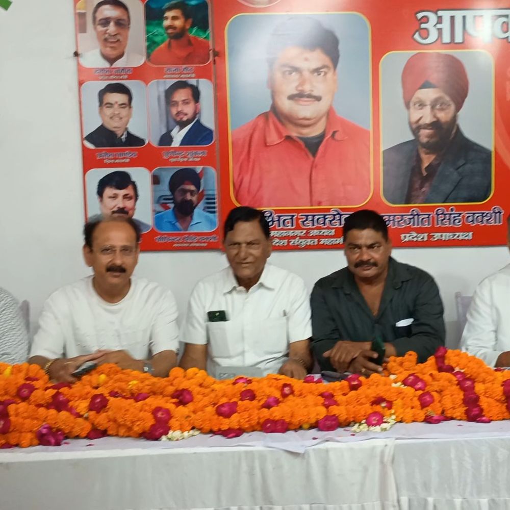 बरेली में दुकानदार और ऑनलाइन व्यापार आमने-सामने:व्यापारी बोले- हम अर्थव्यवस्था की रीढ़, फिर भी नहीं मिल रही सुरक्षा