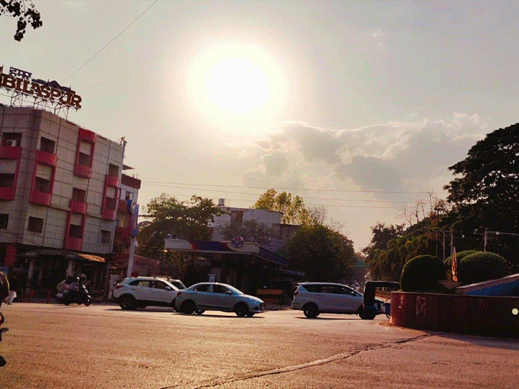 5 दिन अंधड़-बारिश का अलर्ट, 2 डिग्री गिरेगा पारा:  50 किमी स्पीड से हवा चलेगी, बिजली गिरने का भी खतरा, 5 दिन ऐसा ही मौसम – Chhattisgarh News