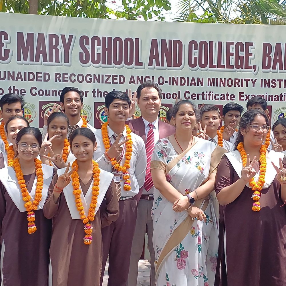 जीसस एंड मैरी स्कूल के आयुष और हसन टॉपर:बलरामपुर में CISCE 10वीं, 12वीं बोर्ड परीक्षा में छात्रों का शानदार प्रदर्शन